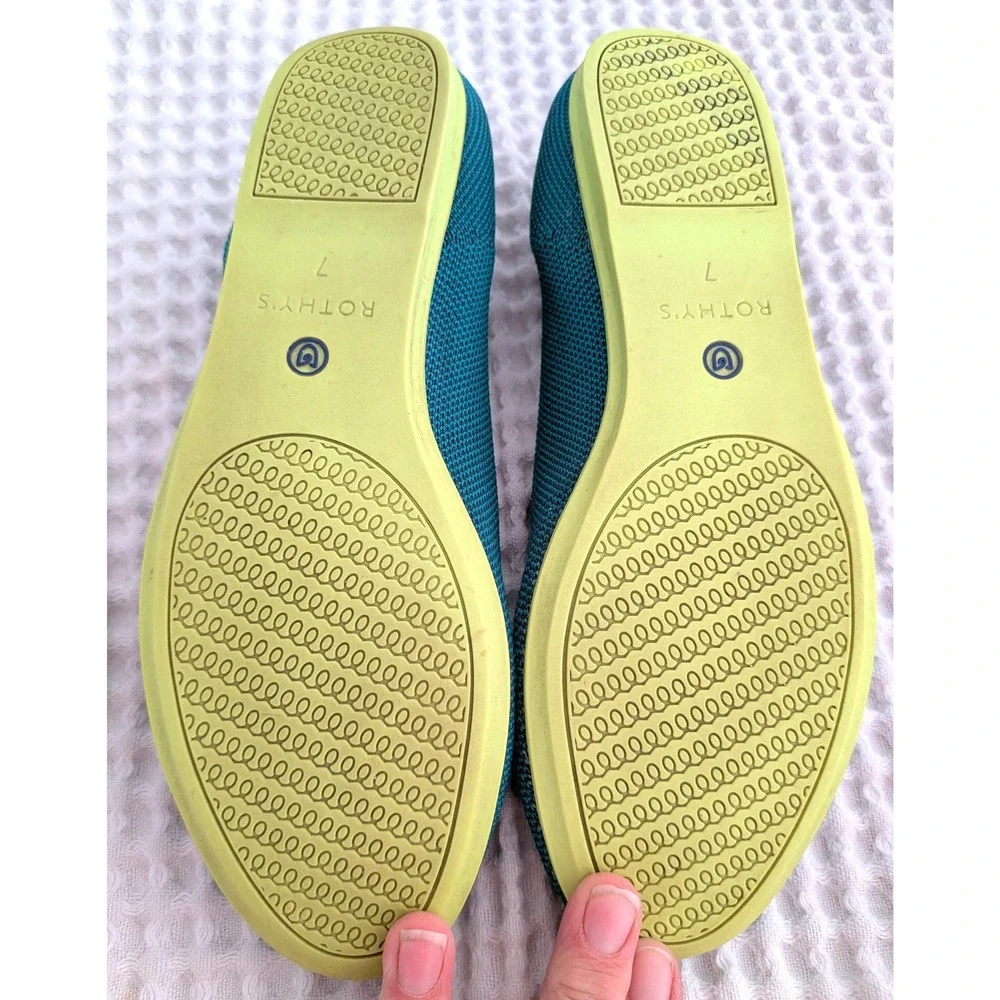 Rothys from size